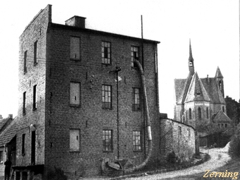 historische Motormhle in Bergen die Walzenmhle auf der  Insel Rgen