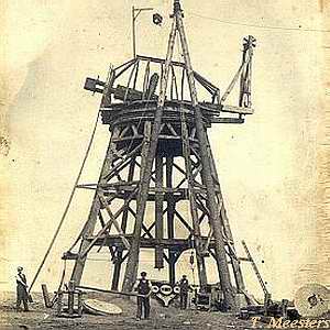 Erdholländer in Brüel - Bau der Windmühle 1922