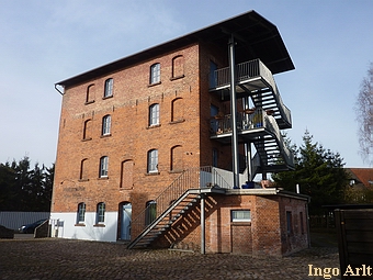 Motormhle Gadebusch - Mhlengebude als Wohnhaus heute