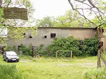 Wassermühle Linstow - Hofansicht 2004