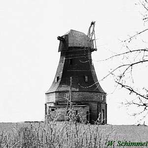 Windmühle Grambow Neukalen - mit Motorkraft 1955
