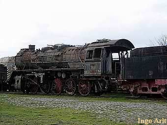 Motormhle Rbel - Dampfloks am alten Bahnhof 2005
