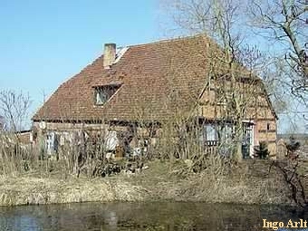 Wassermühle Roidin - Mühle mit Mühlenteich 2005